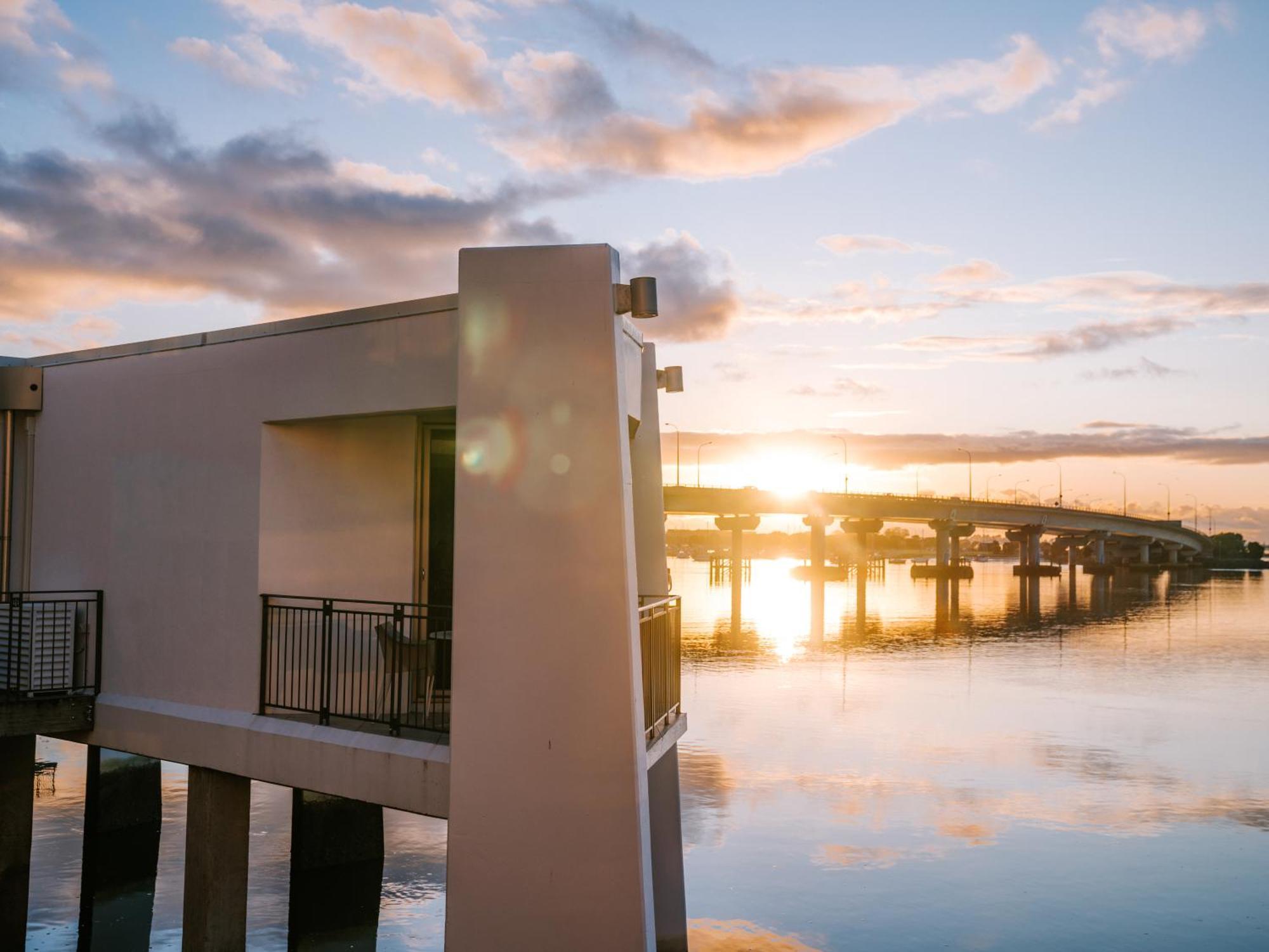 Trinity Wharf Tauranga Hotel Exterior photo