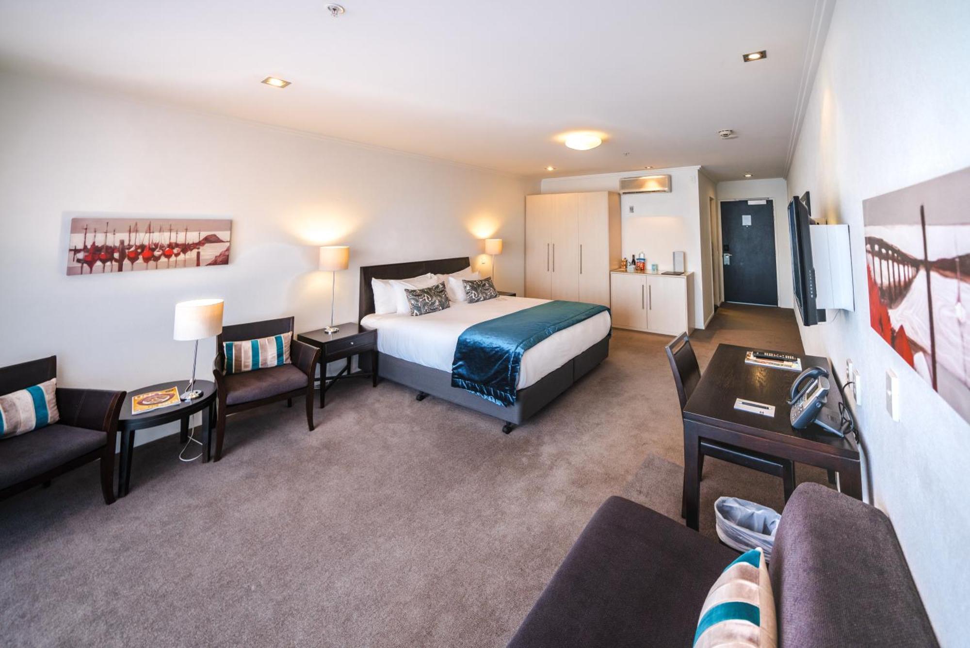 Trinity Wharf Tauranga Hotel Room photo