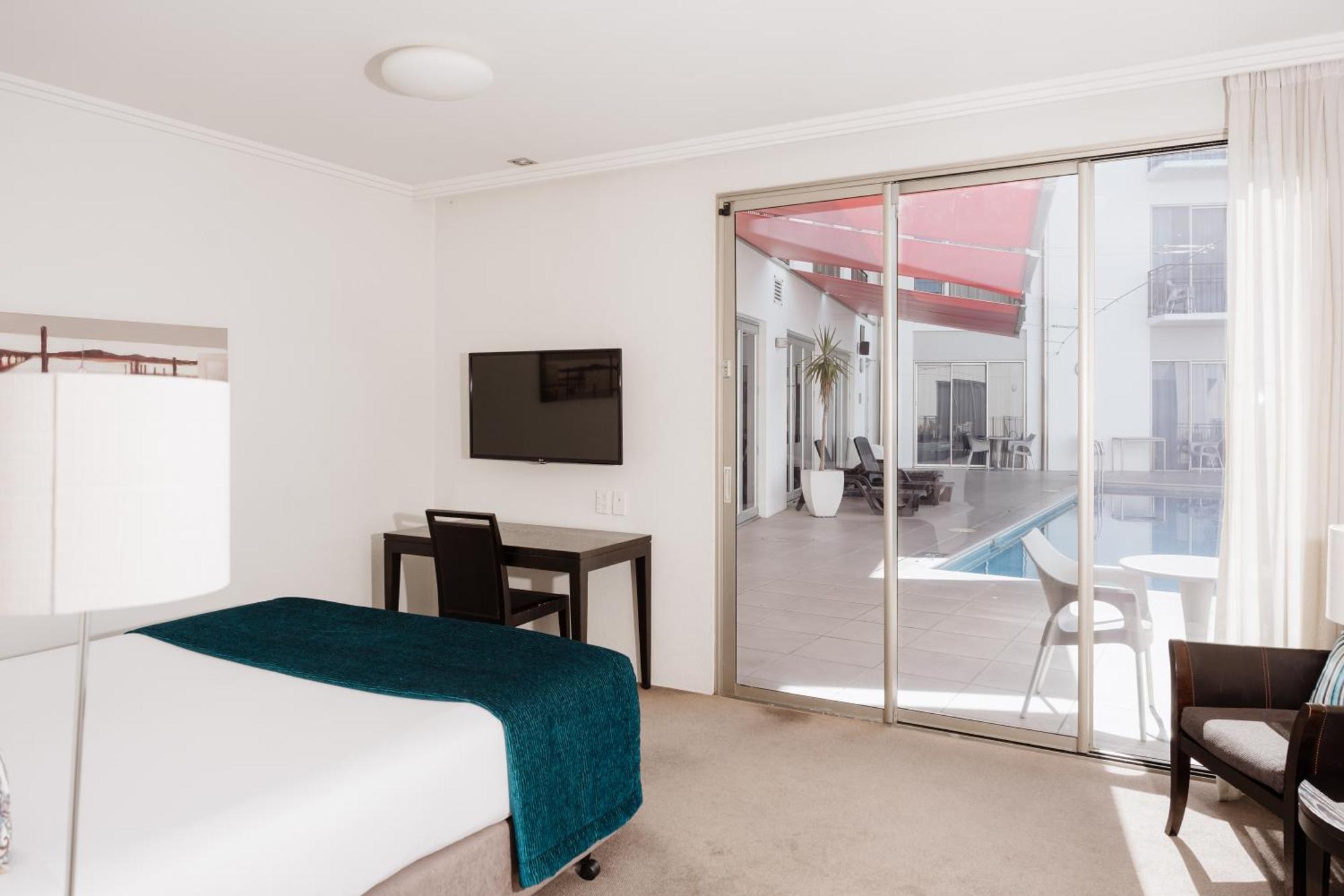 Trinity Wharf Tauranga Hotel Room photo