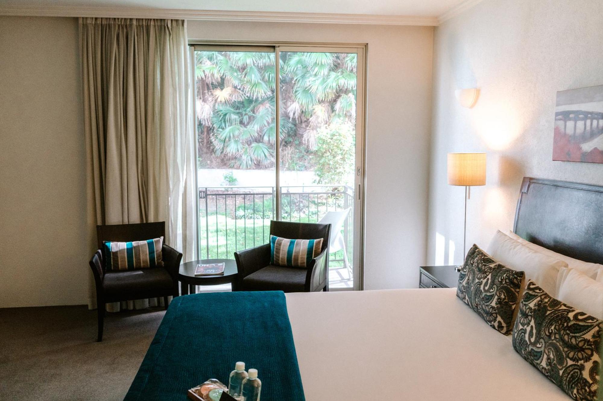 Trinity Wharf Tauranga Hotel Room photo