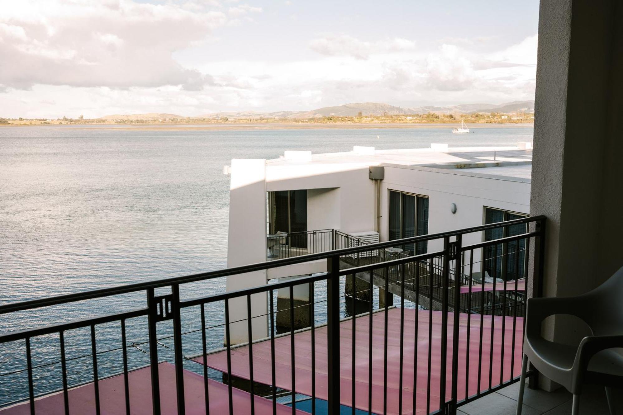 Trinity Wharf Tauranga Hotel Exterior photo