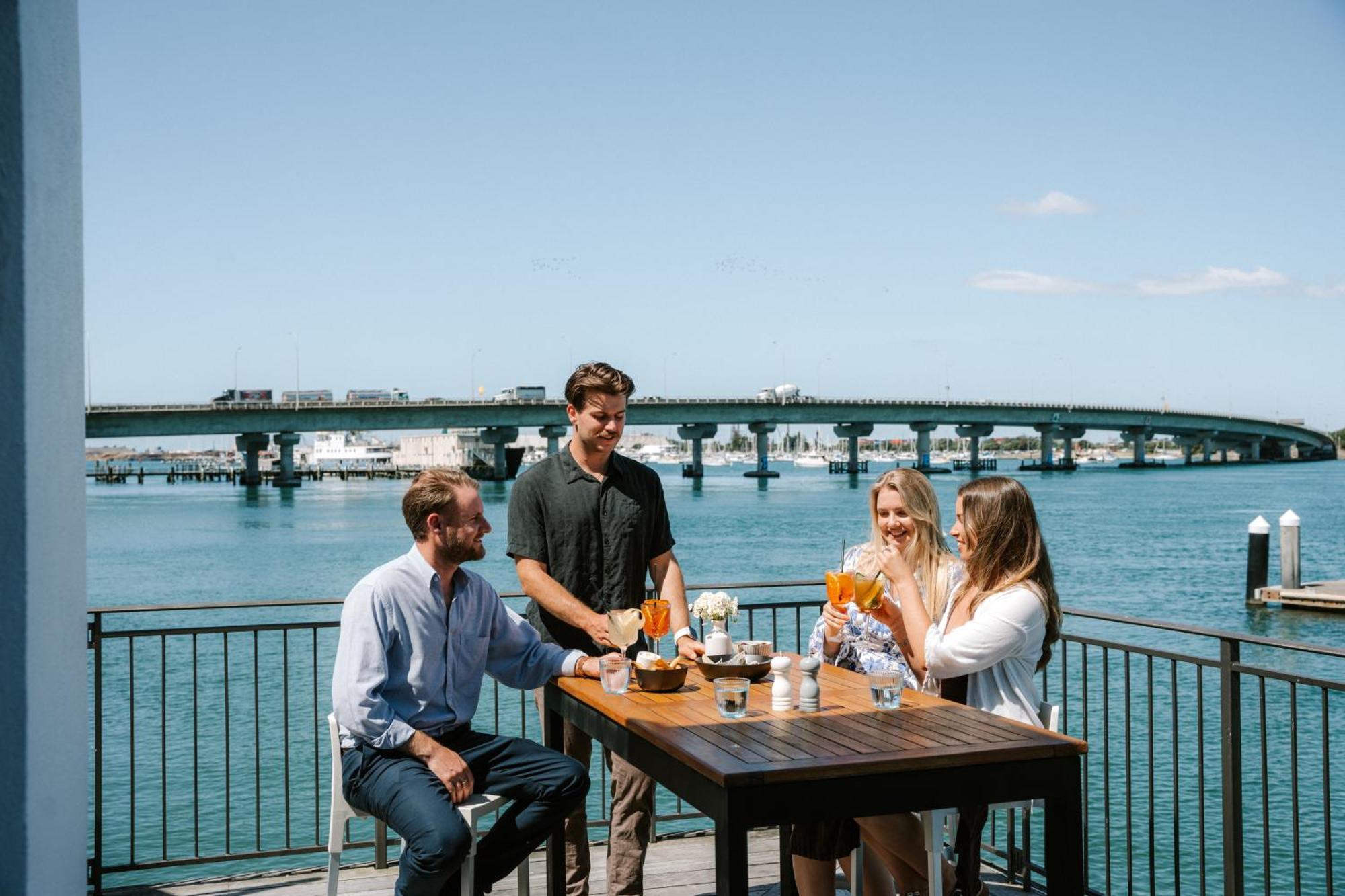 Trinity Wharf Tauranga Hotel Exterior photo